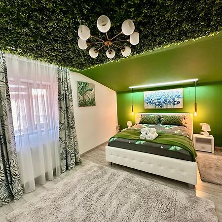 Deyinn Guest House Centrum Turda Exterior foto
