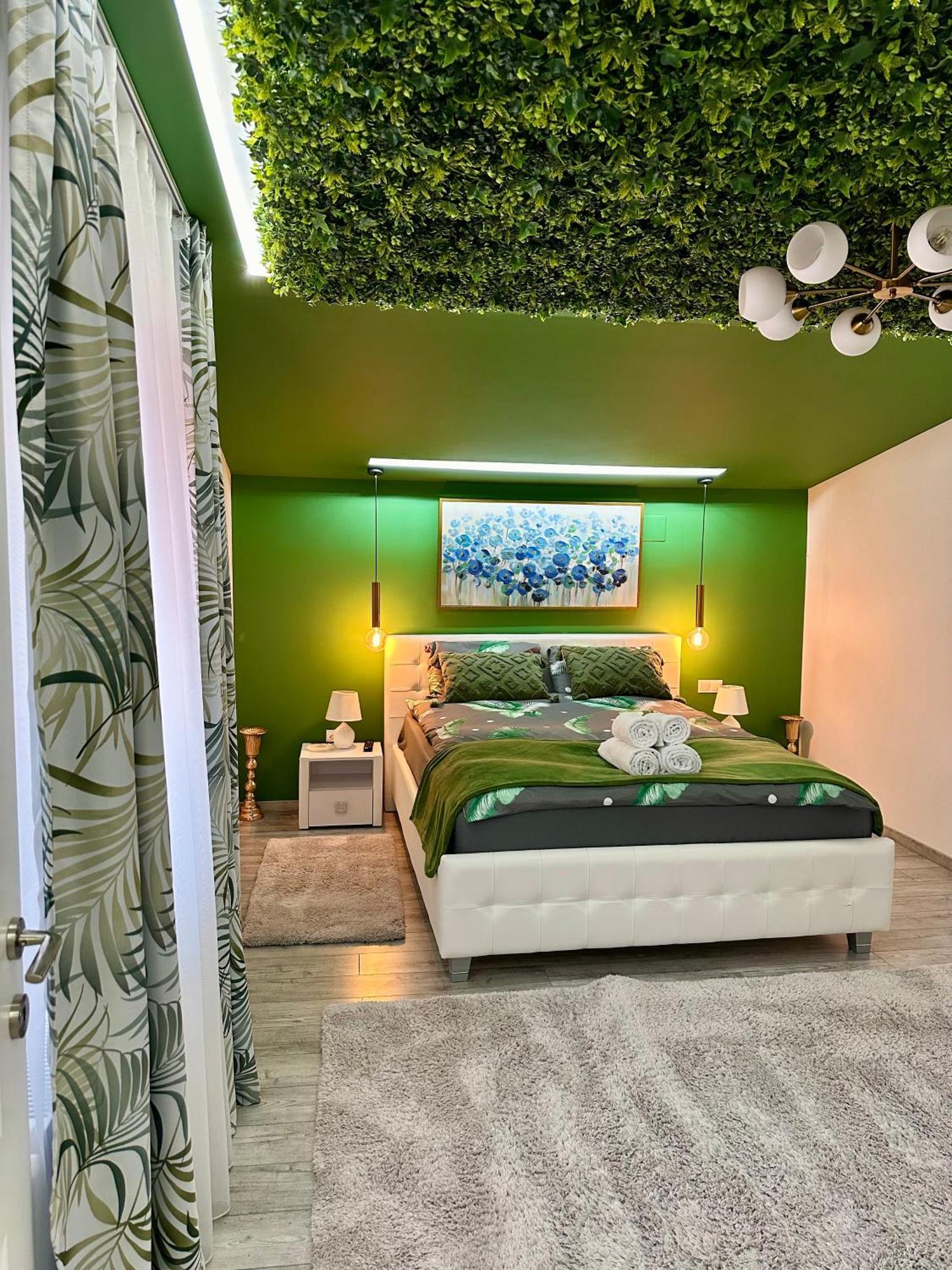 Deyinn Guest House Centrum Turda Exterior foto
