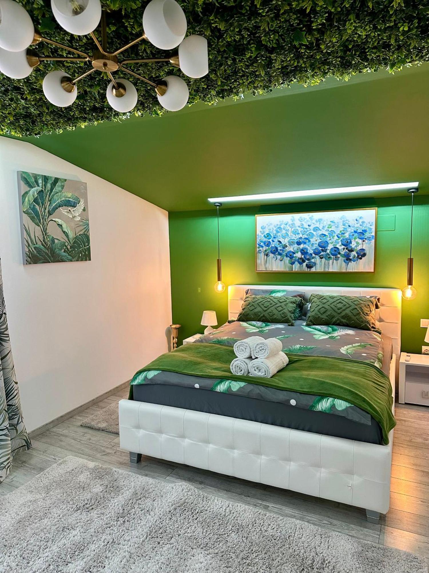 Deyinn Guest House Centrum Turda Exterior foto